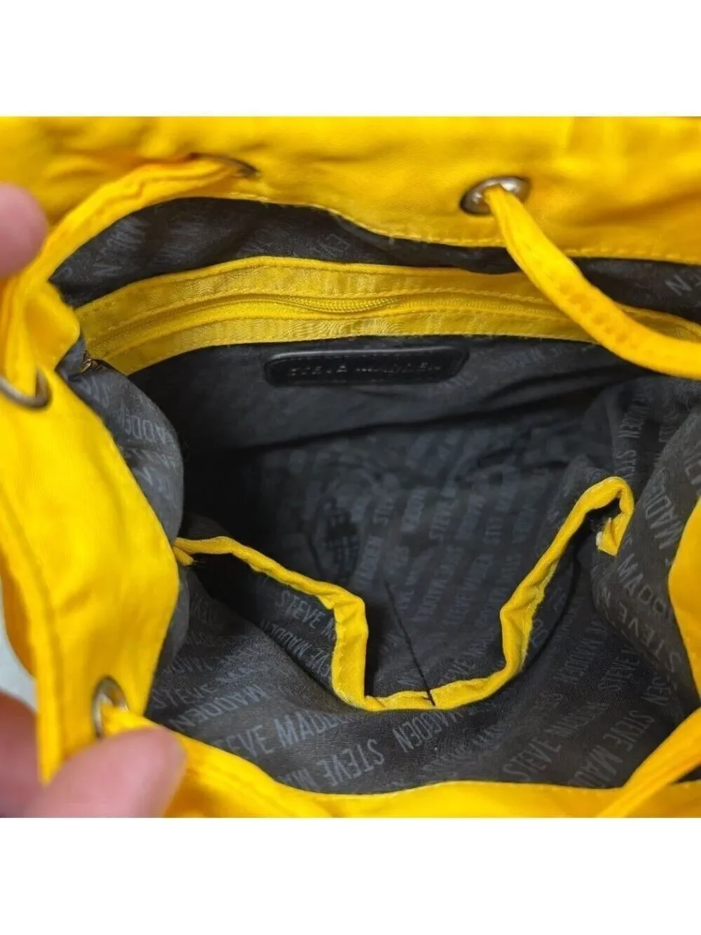 Steve Madden Womens Yellow Mini Nylon Sling Zip Backpack Travel Bag